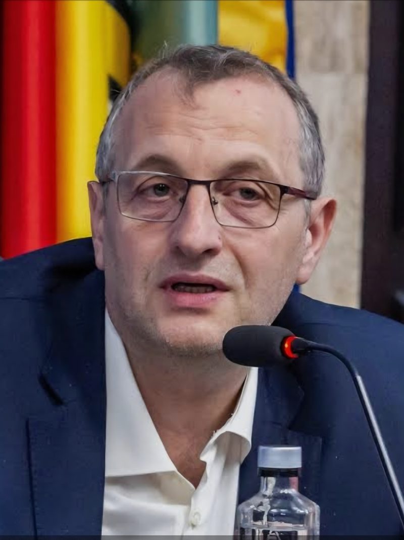 Călin Costinaș