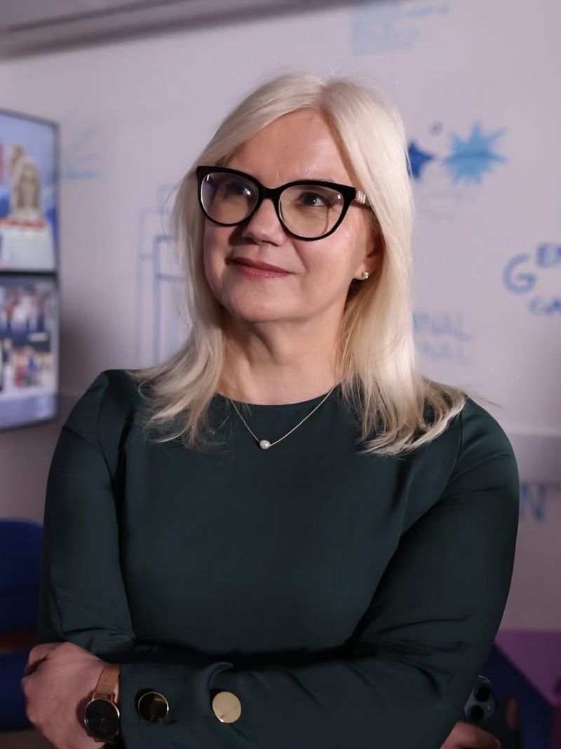 Prof. univ. dr. Alina BÂRGĂOANU